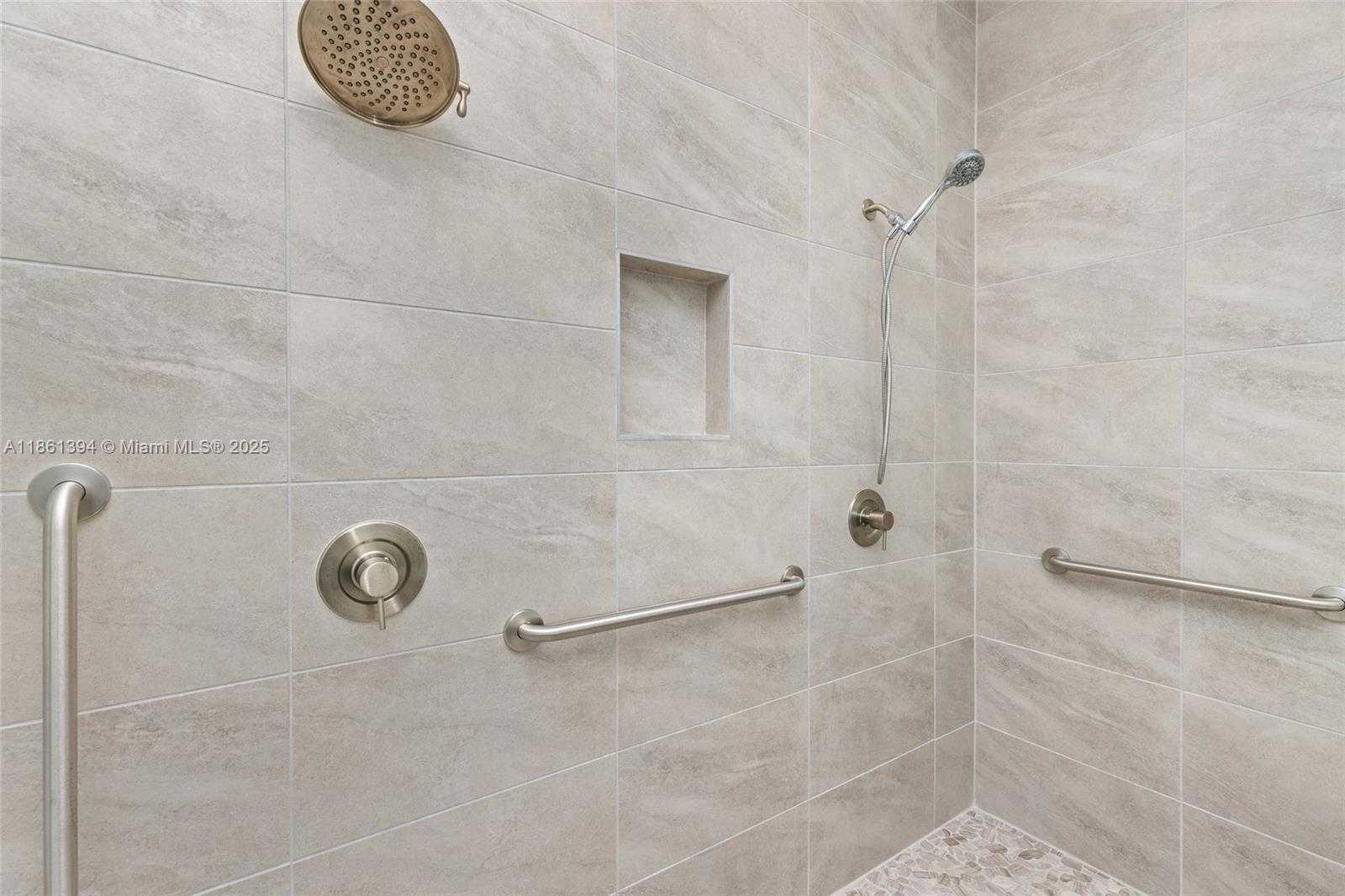 Small Image of 11125 NORTH SIERRA RANCH DR, Davie Number 28