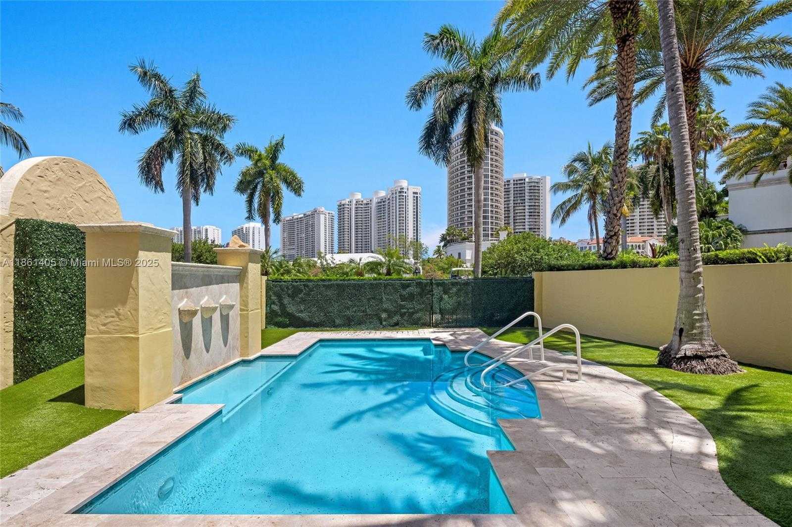 Small Image of 1504 ISLAND BLVD, Aventura Number 34
