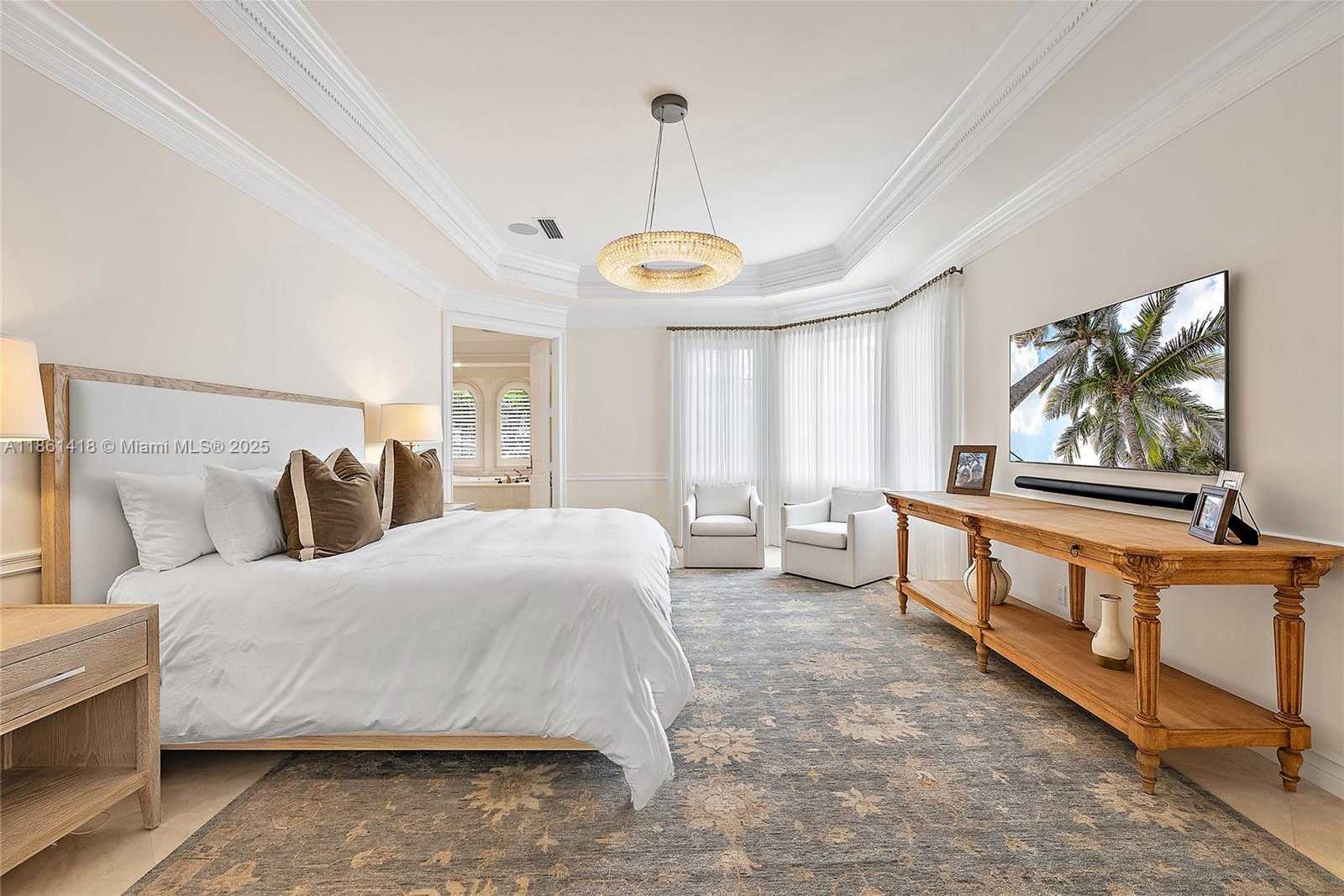 Small Image of 314 CHILEAN AVE, Palm Beach Number 11