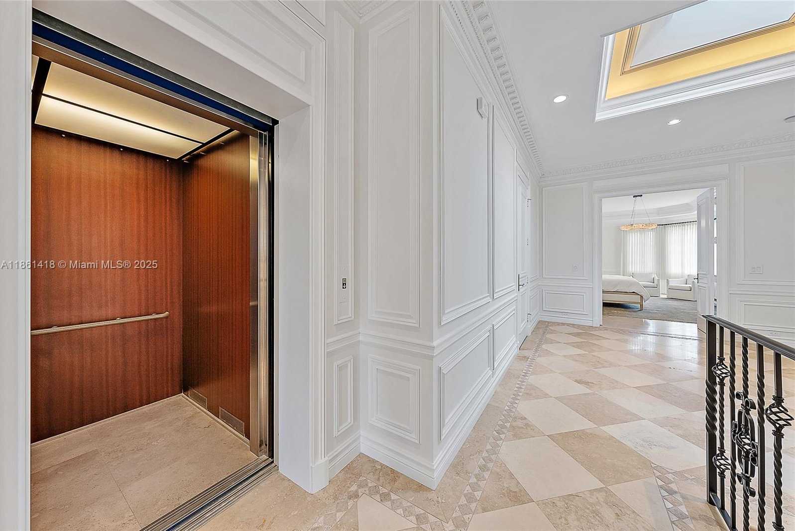 Small Image of 314 CHILEAN AVE, Palm Beach Number 15