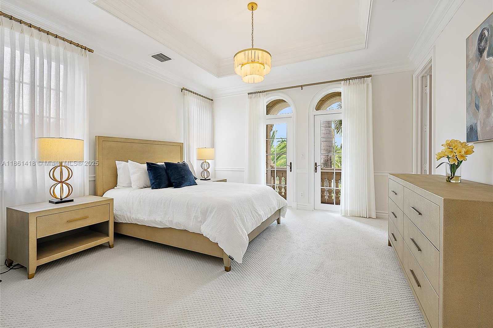 Small Image of 314 CHILEAN AVE, Palm Beach Number 19
