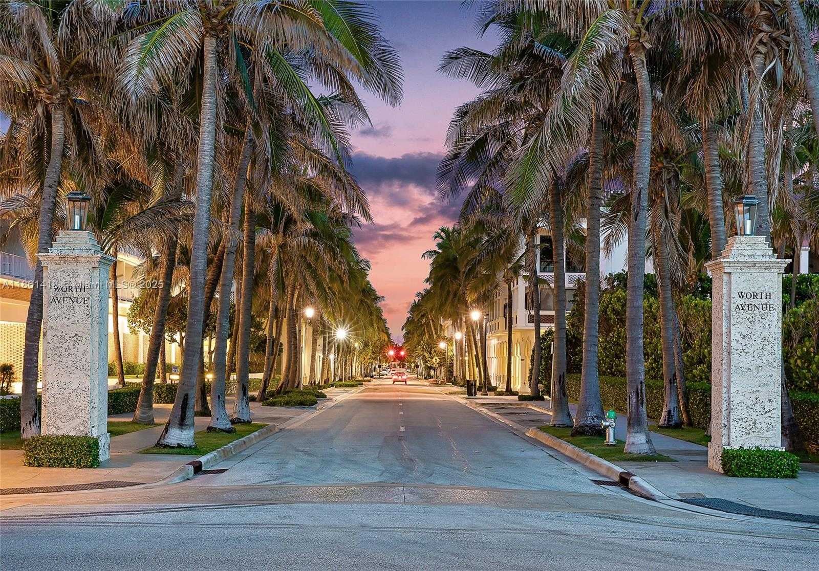 Small Image of 314 CHILEAN AVE, Palm Beach Number 25