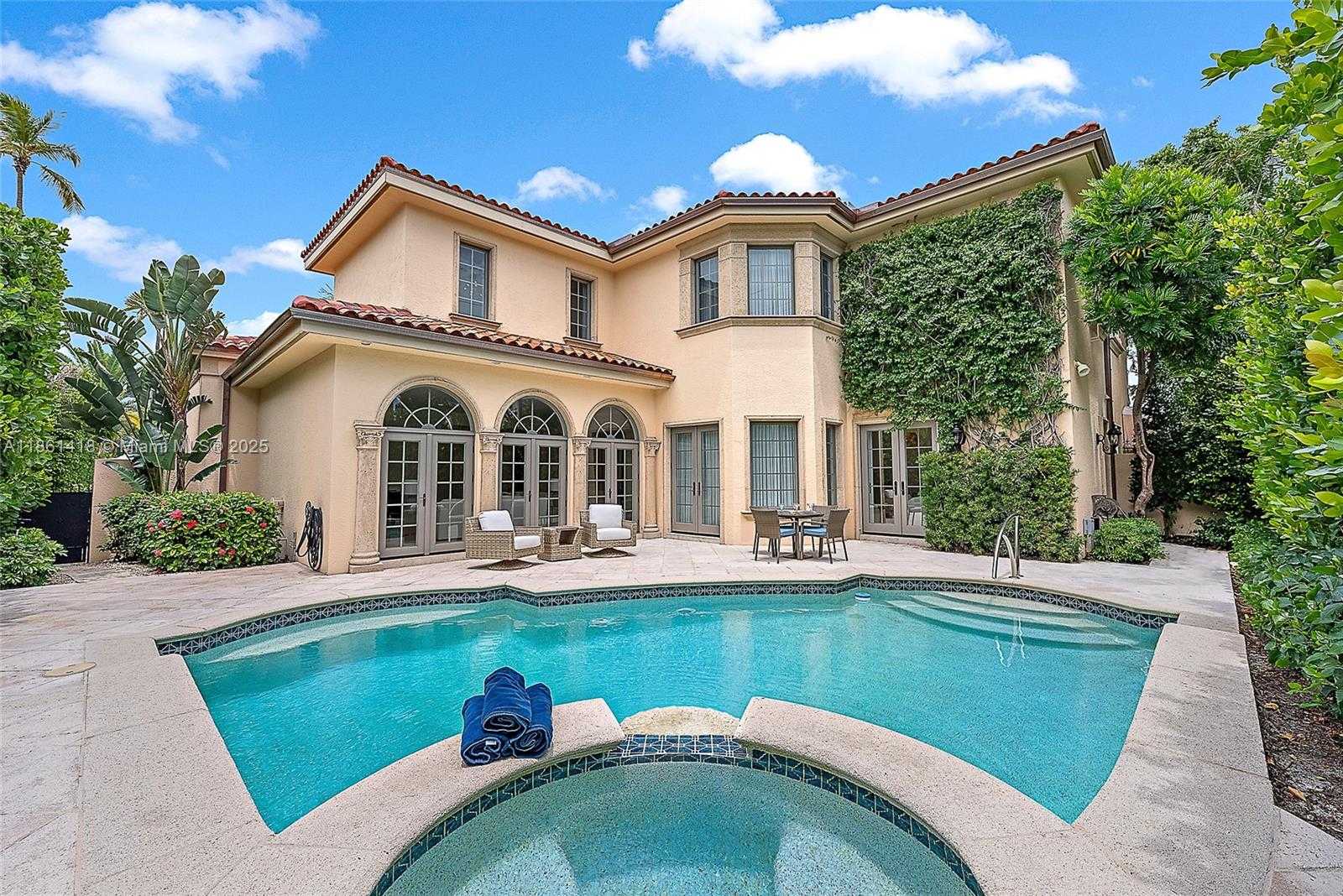 Small Image of 314 CHILEAN AVE, Palm Beach Number 3