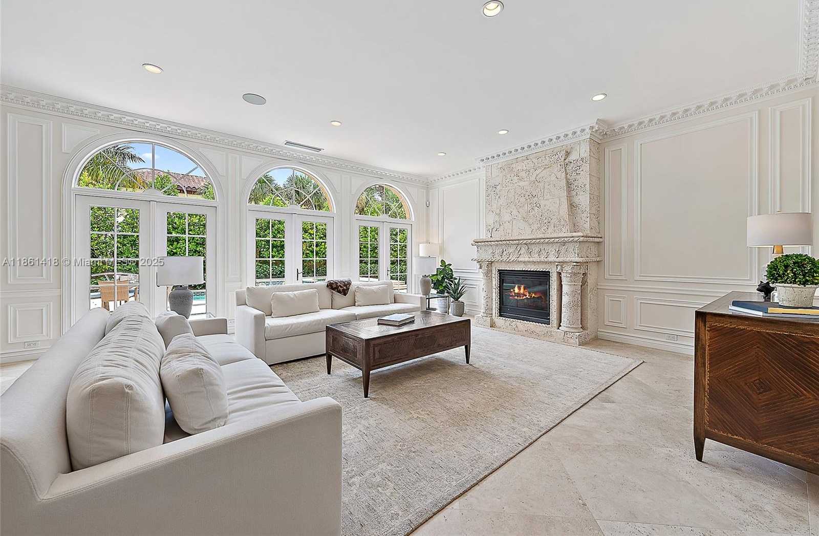 Small Image of 314 CHILEAN AVE, Palm Beach Number 6