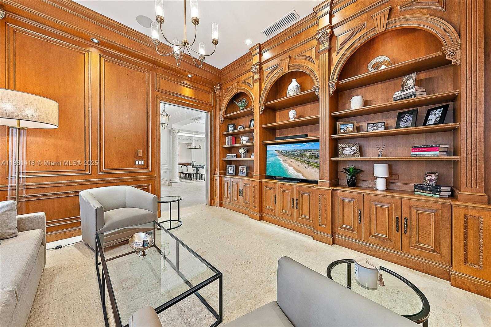 Small Image of 314 CHILEAN AVE, Palm Beach Number 8