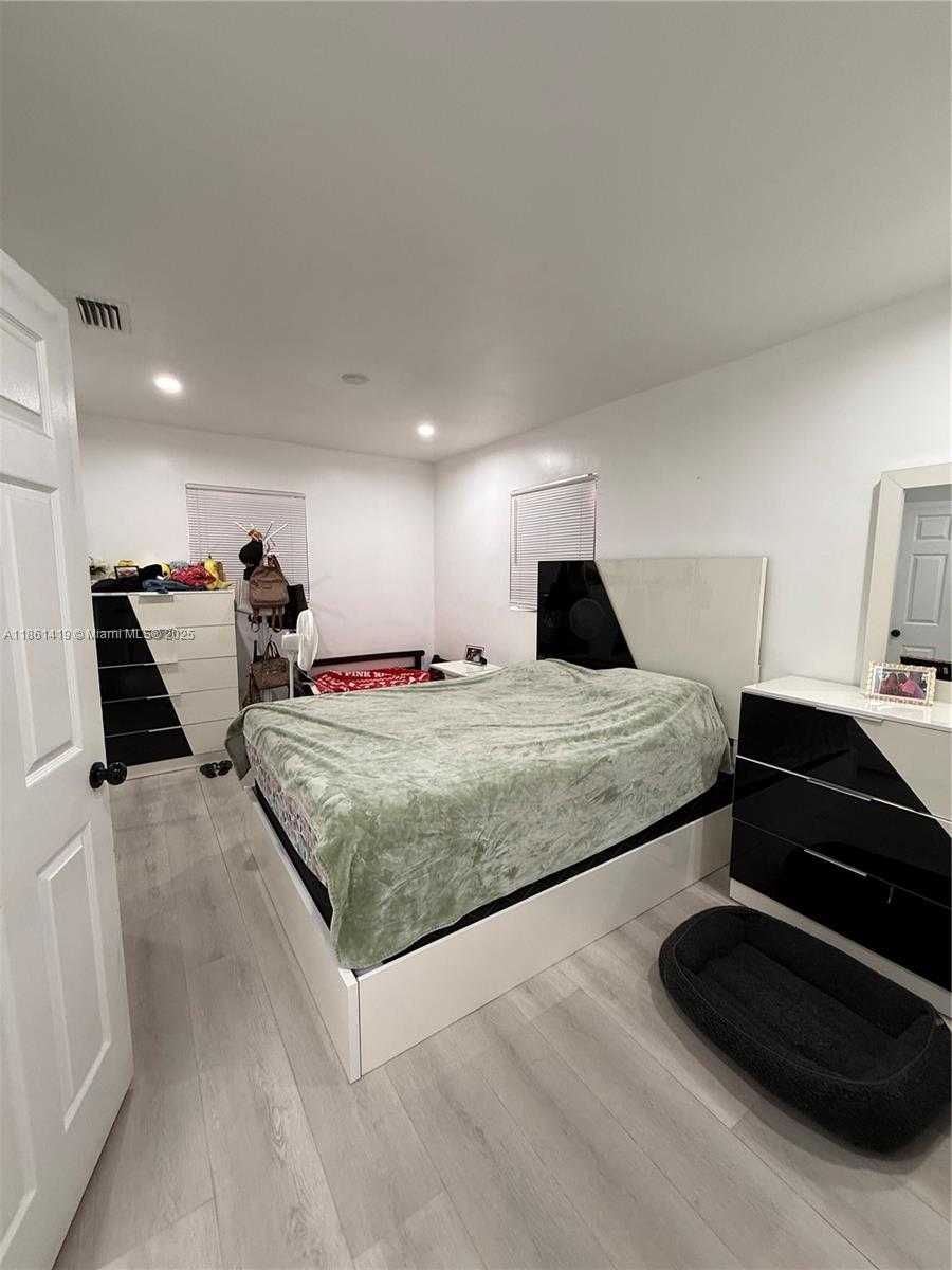 Small Image of 3521 NORTH WEST 171ST TER, Miami Gardens Number 12