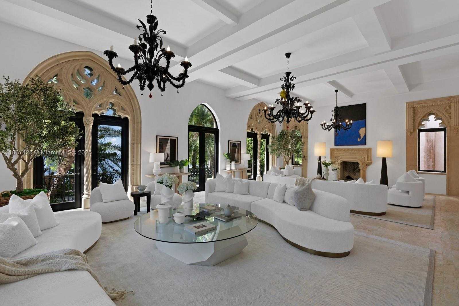 Small Image of 1840 SOUTH BAYSHORE LN, Miami Number 10