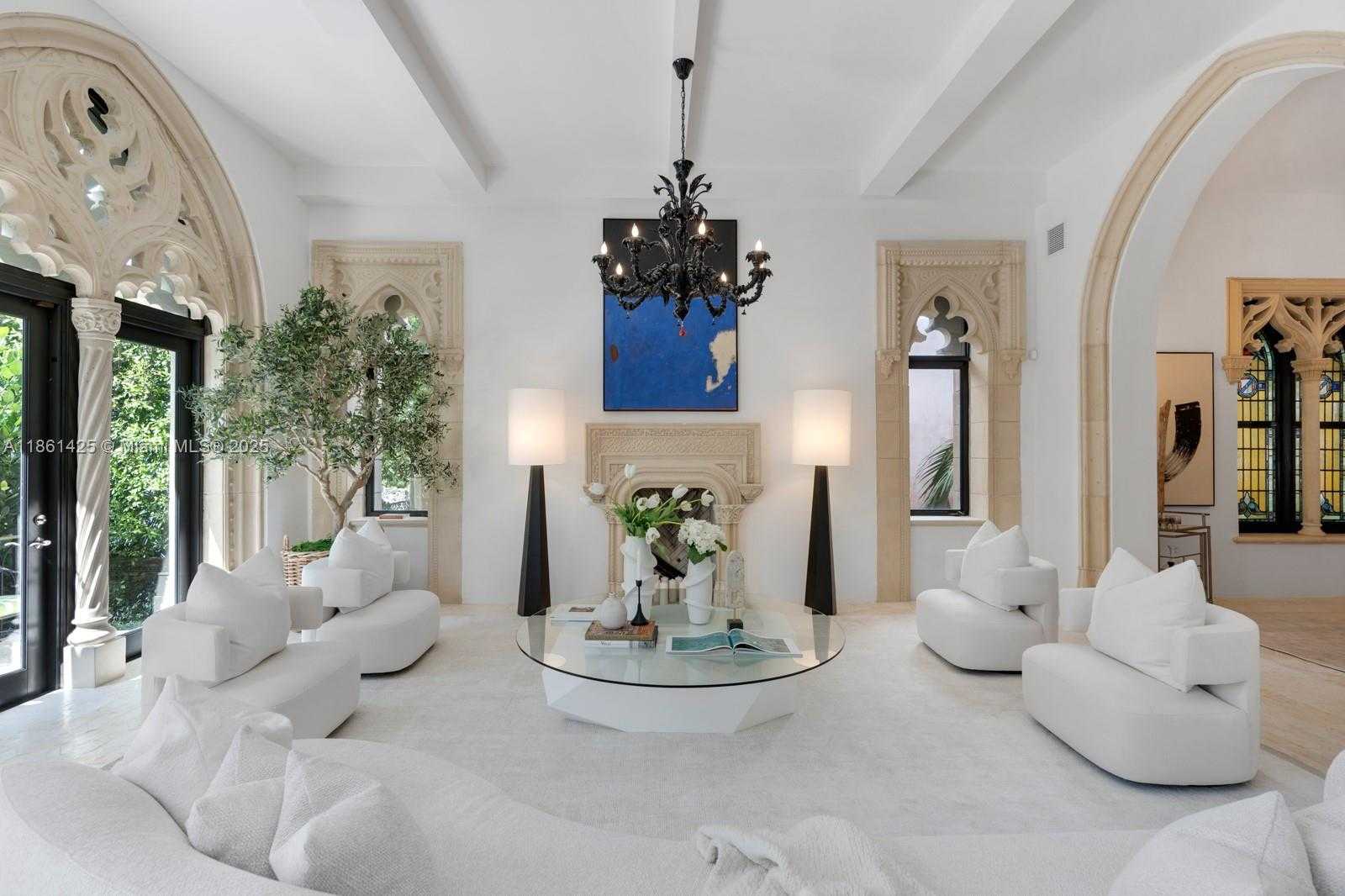Small Image of 1840 SOUTH BAYSHORE LN, Miami Number 12