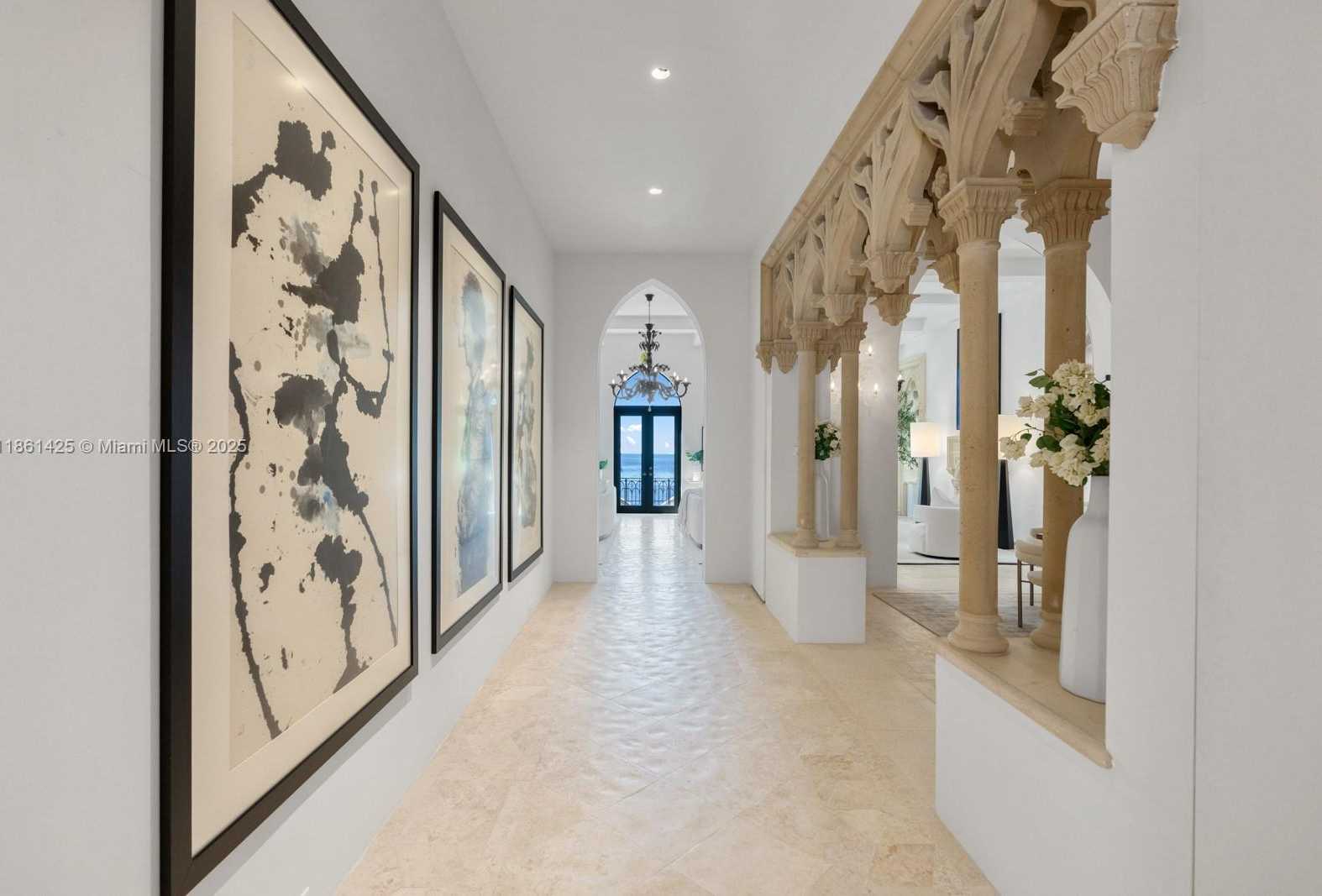 Small Image of 1840 SOUTH BAYSHORE LN, Miami Number 14
