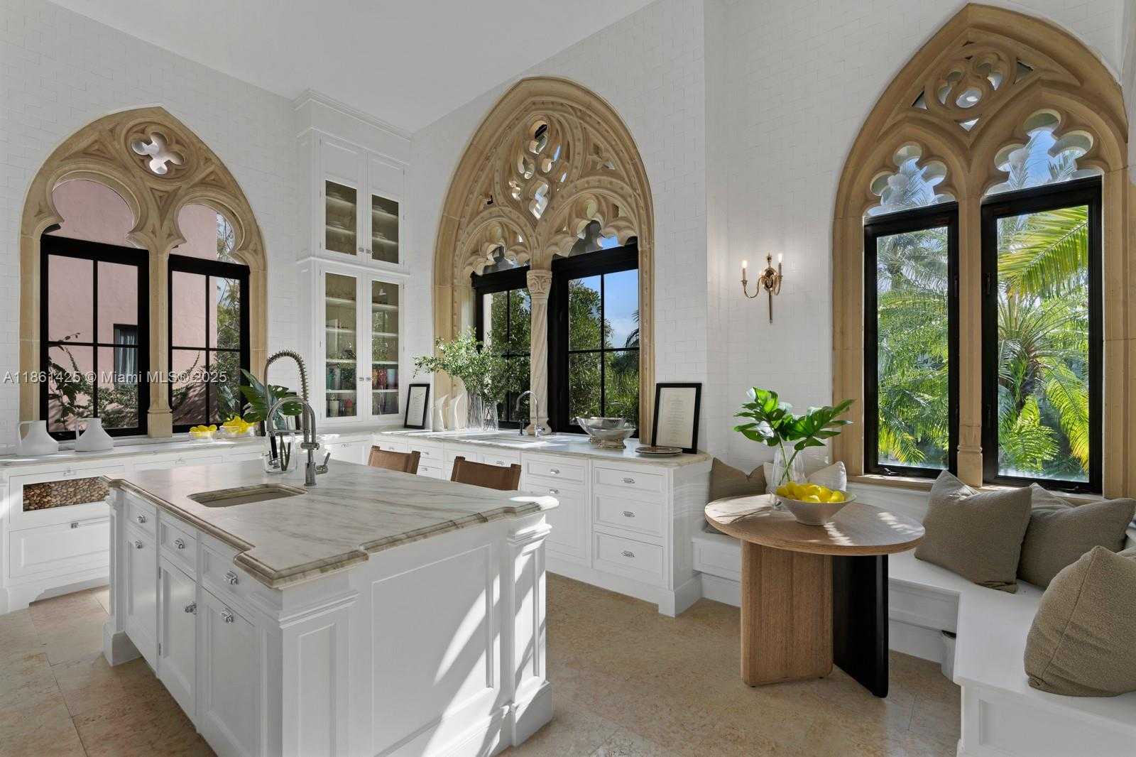 Small Image of 1840 SOUTH BAYSHORE LN, Miami Number 18
