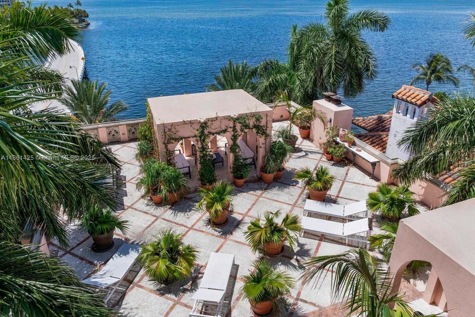Small Image of 1840 SOUTH BAYSHORE LN, Miami Number 3