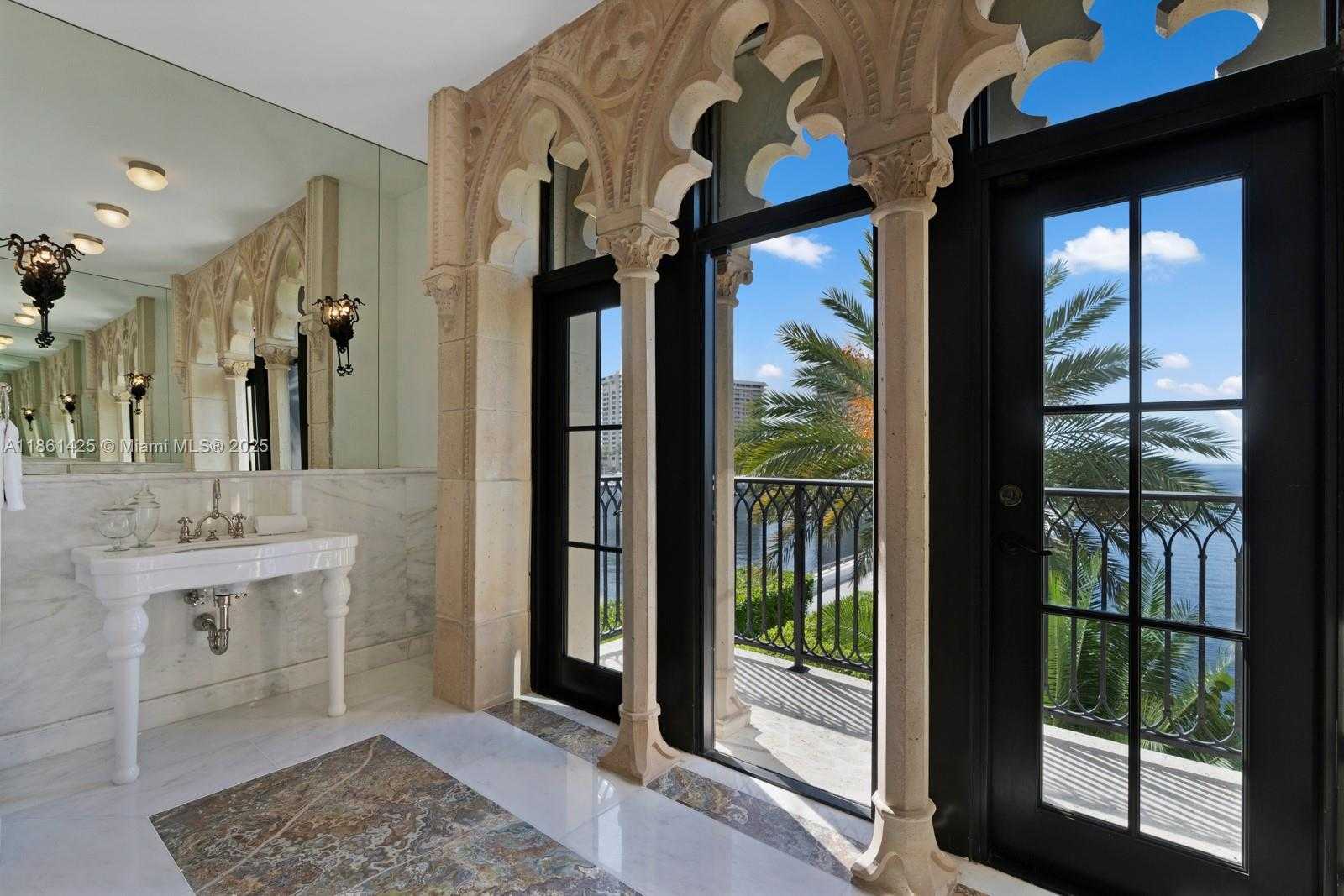Small Image of 1840 SOUTH BAYSHORE LN, Miami Number 34