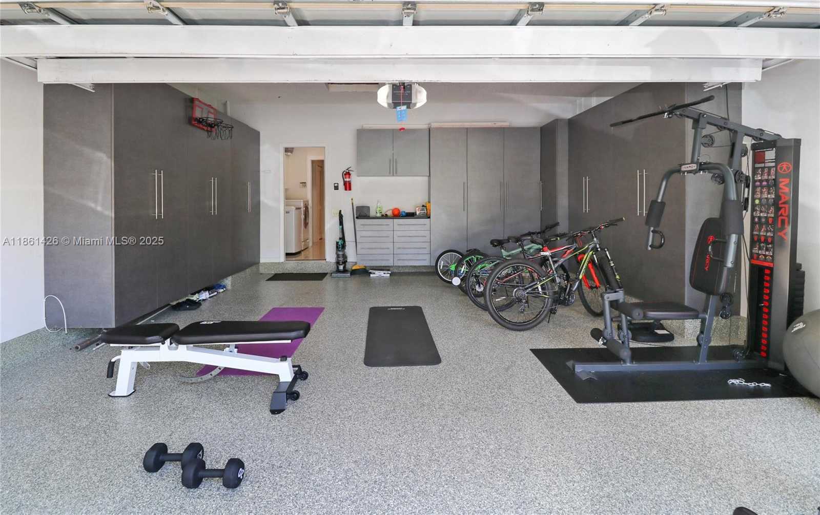 Small Image of 1600 BLUE JAY CIR, Weston Number 31