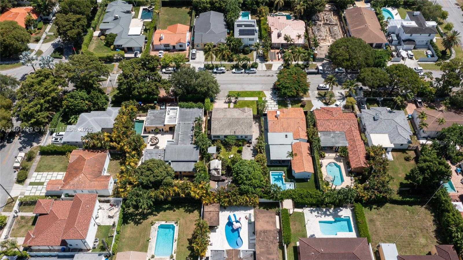 Small Image of 608 SOUTH WEST 26 ROADS, Miami Number 26