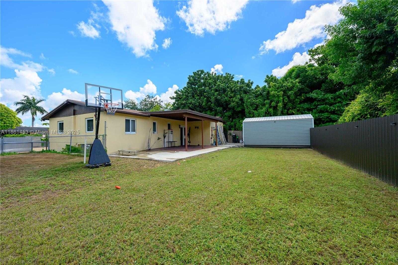 Small Image of 15640 SOUTH WEST 295TH TER, Homestead Number 22