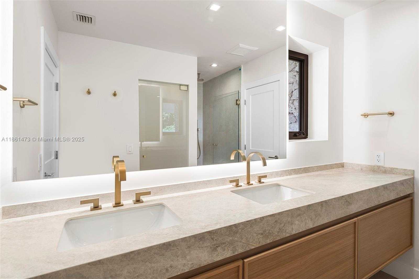 Small Image of 10945 SOUTH WEST 75TH CT, Pinecrest Number 22