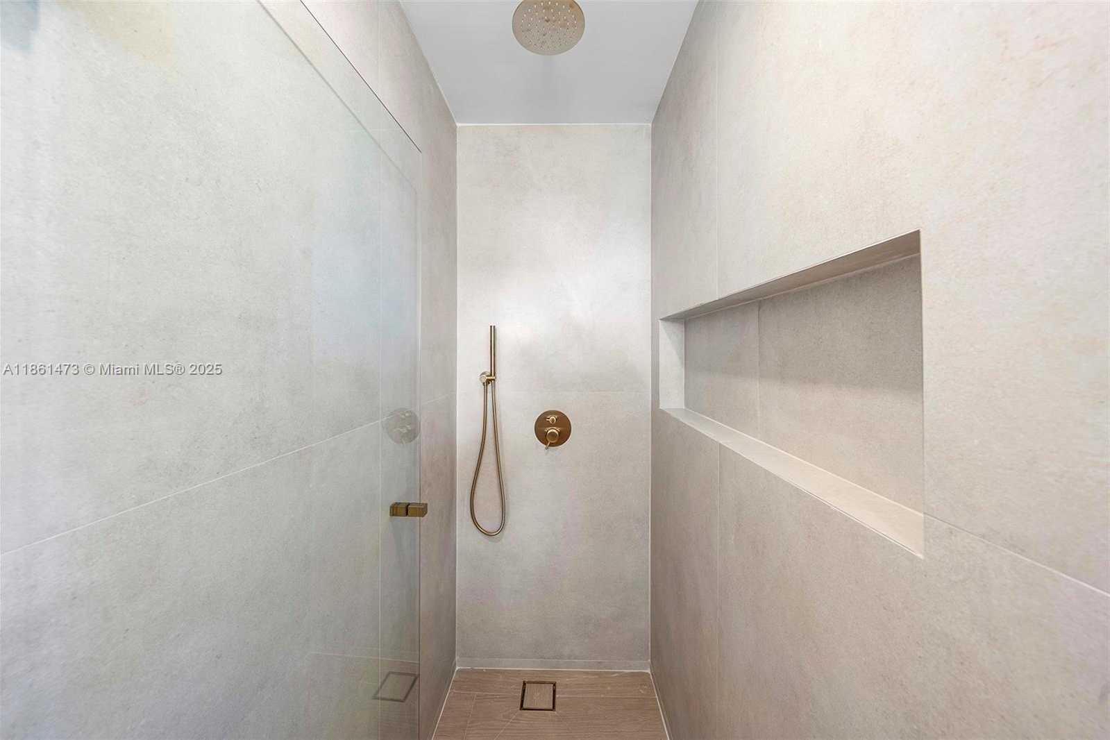 Small Image of 10945 SOUTH WEST 75TH CT, Pinecrest Number 23