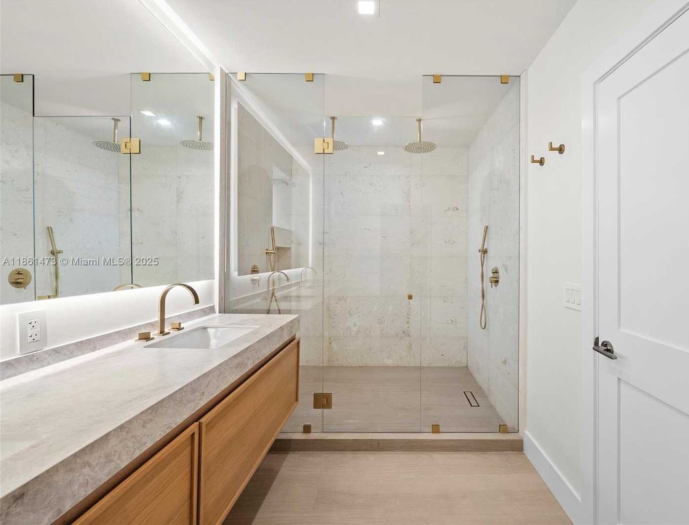 Small Image of 10945 SOUTH WEST 75TH CT, Pinecrest Number 50