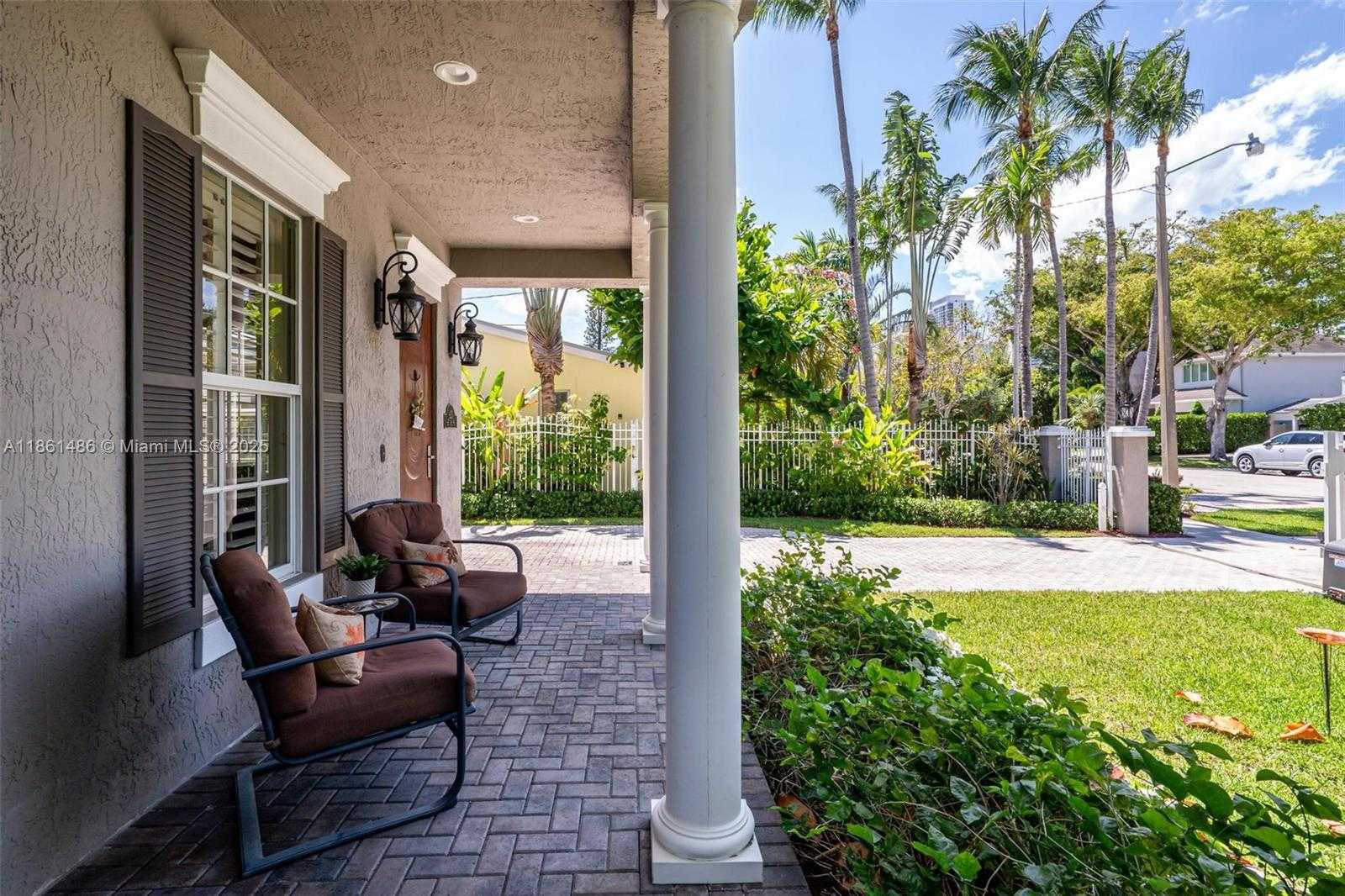 Small Image of 920 SOUTH EAST 6TH ST, Fort Lauderdale Number 4