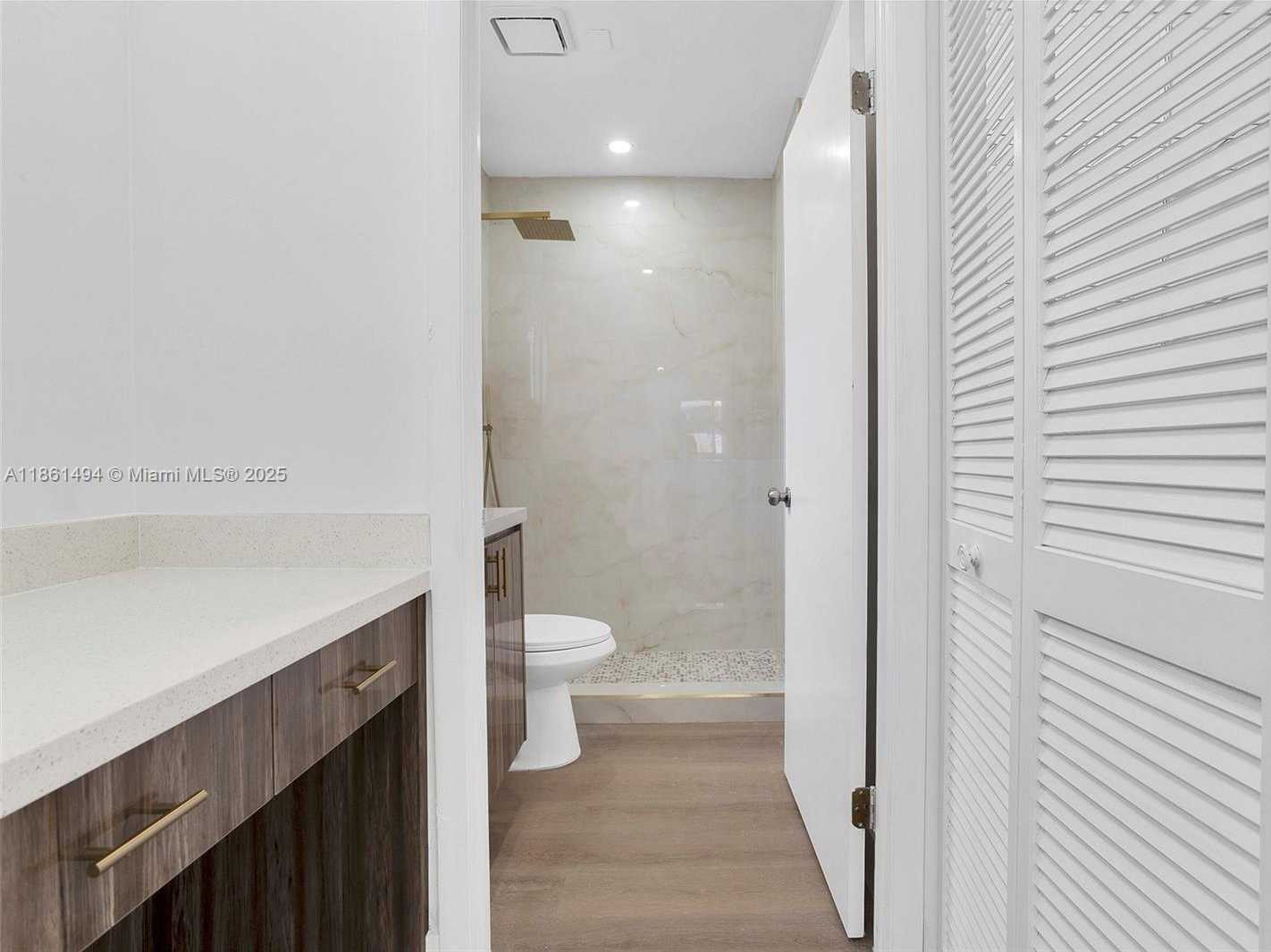 Small Image of 3133 WEST 70TH TER, Hialeah Number 31