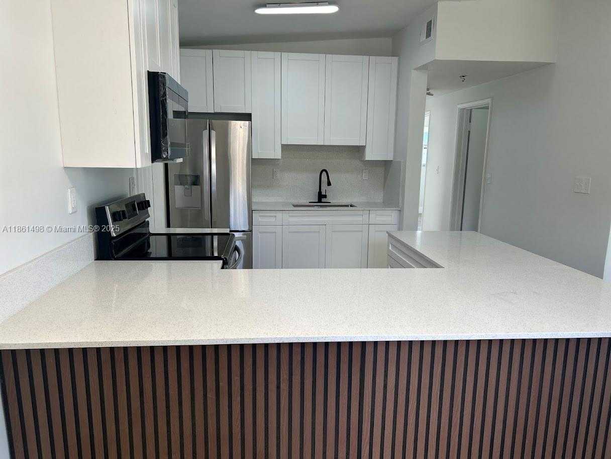 Small Image of 530 NORTH WEST 30TH AVE, Fort Lauderdale Number 16