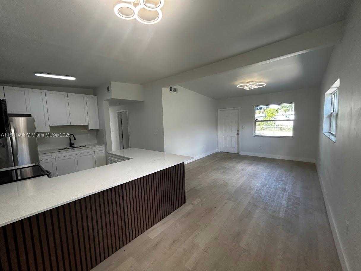 Small Image of 530 NORTH WEST 30TH AVE, Fort Lauderdale Number 17