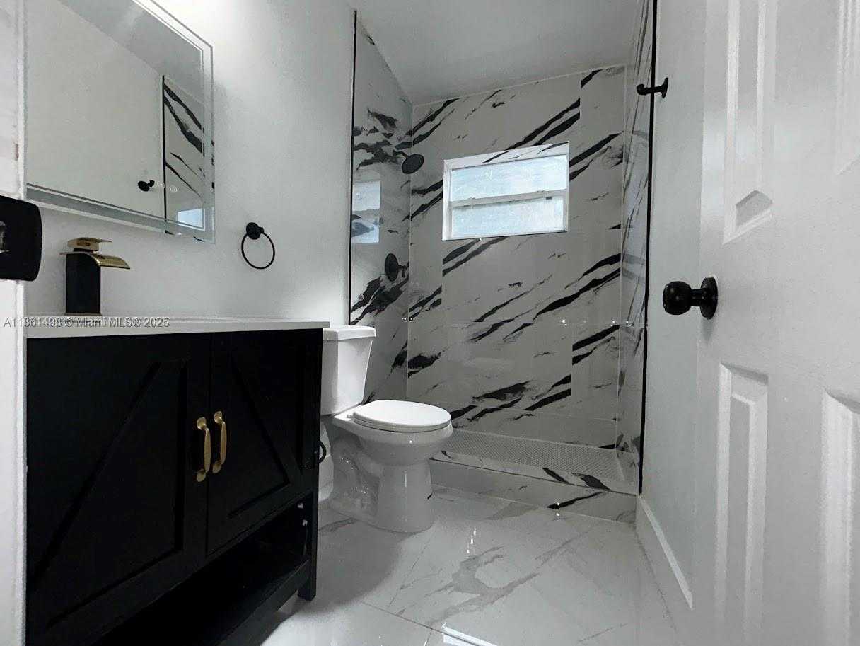 Small Image of 530 NORTH WEST 30TH AVE, Fort Lauderdale Number 4