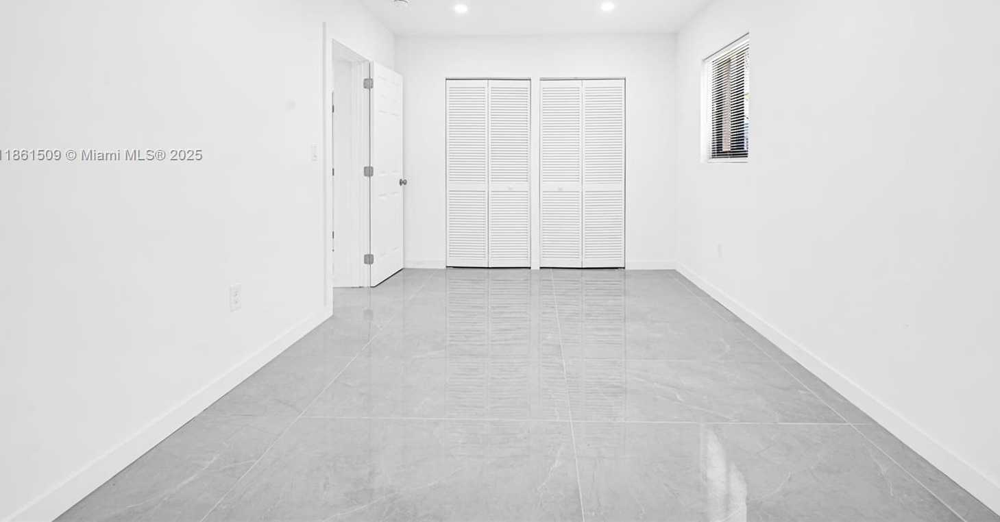 Small Image of 8280 NORTH WEST 5TH AVE, Miami Number 11