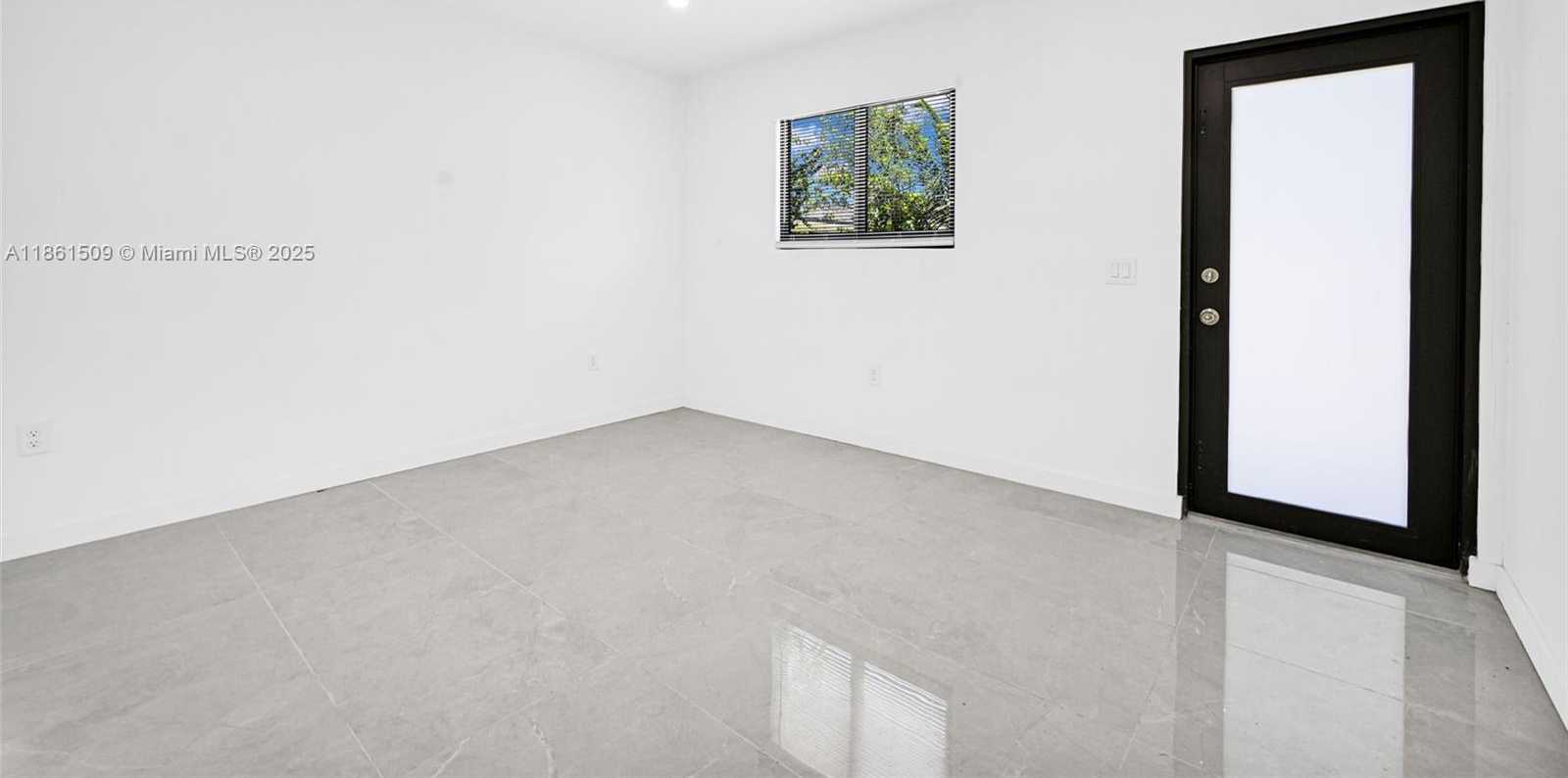 Small Image of 8280 NORTH WEST 5TH AVE, Miami Number 21