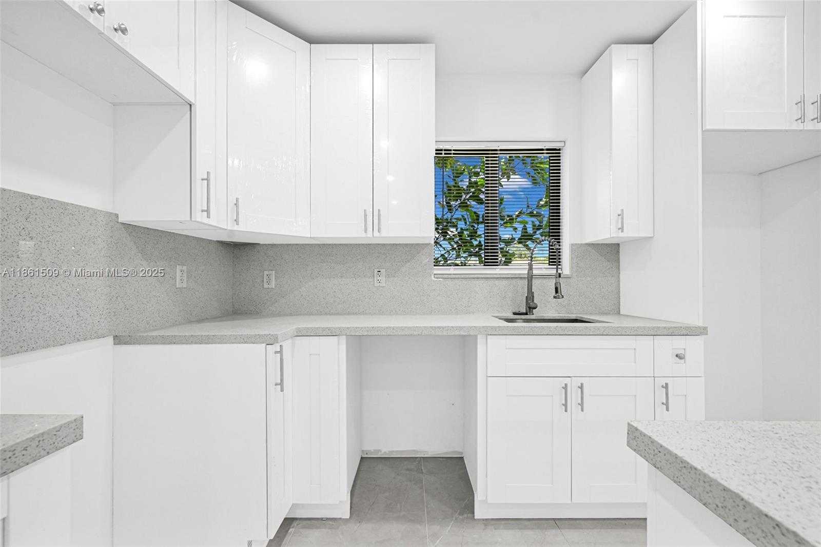 Small Image of 8280 NORTH WEST 5TH AVE, Miami Number 30