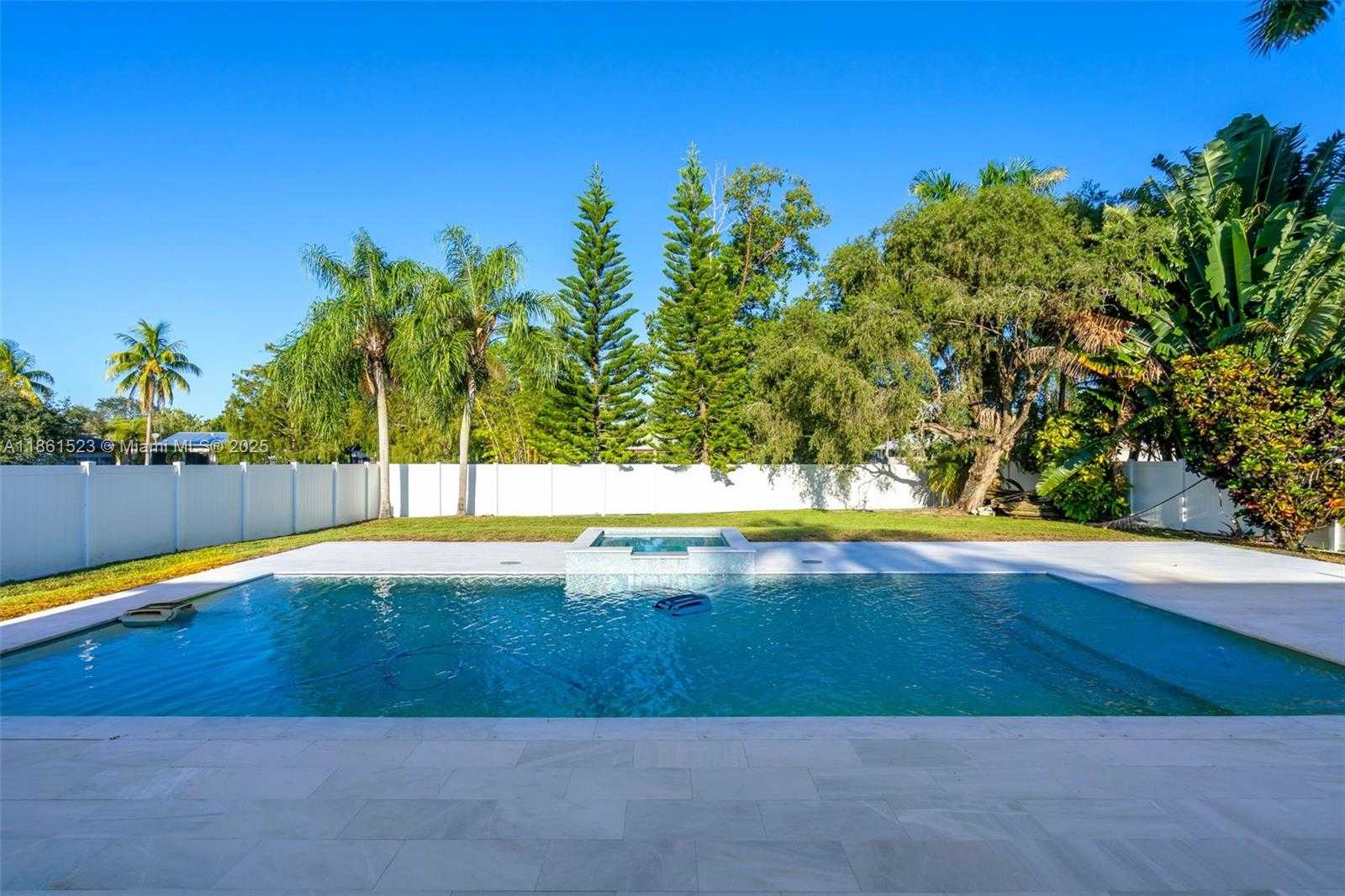 Small Image of 1120 SOUTH WEST 128TH DR, Davie Number 24