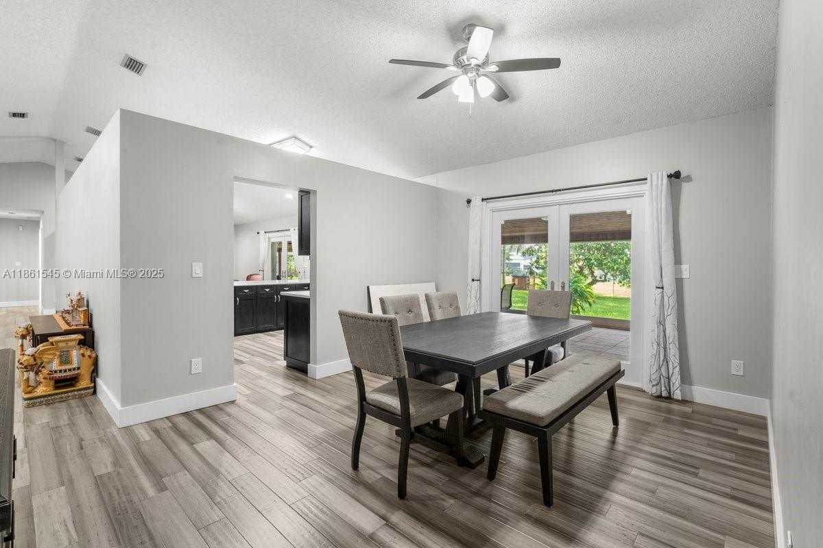 Small Image of 18270 SOUTH WEST 292ND ST, Homestead Number 10