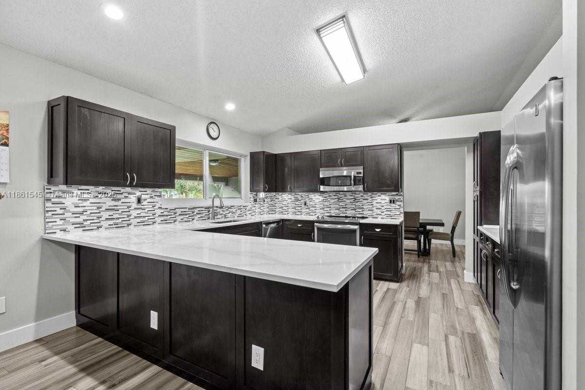 Small Image of 18270 SOUTH WEST 292ND ST, Homestead Number 7