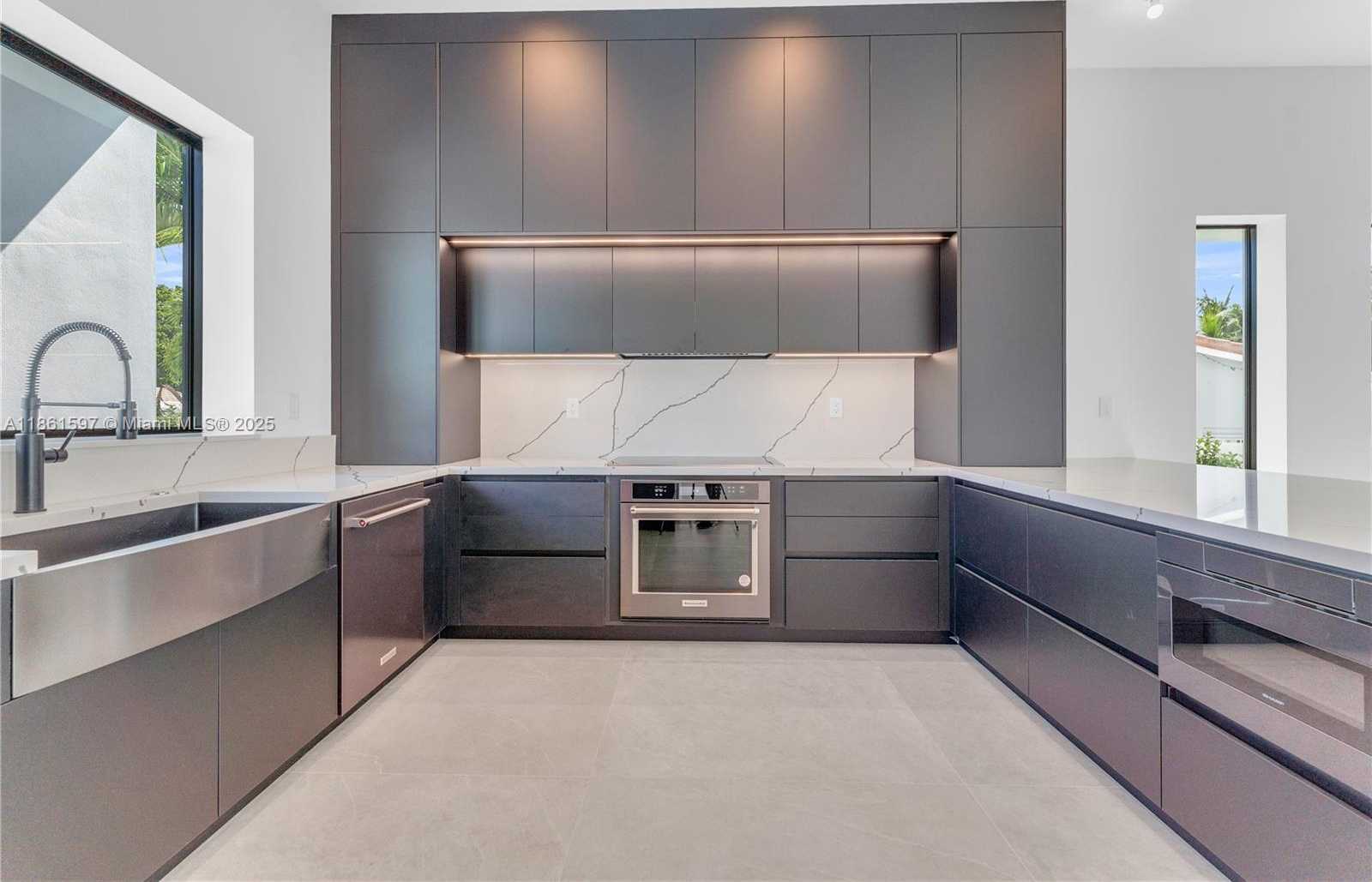 Small Image of 3205 LEIGH RD, Pompano Beach Number 13