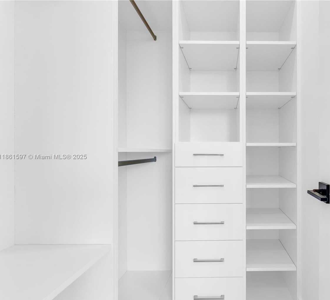 Small Image of 3205 LEIGH RD, Pompano Beach Number 23