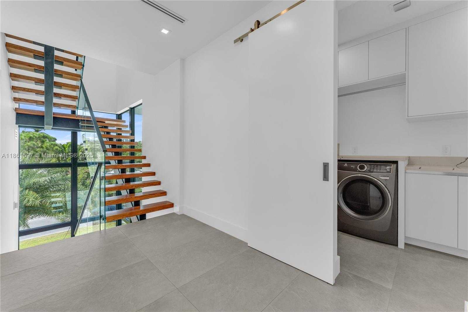 Small Image of 3205 LEIGH RD, Pompano Beach Number 24