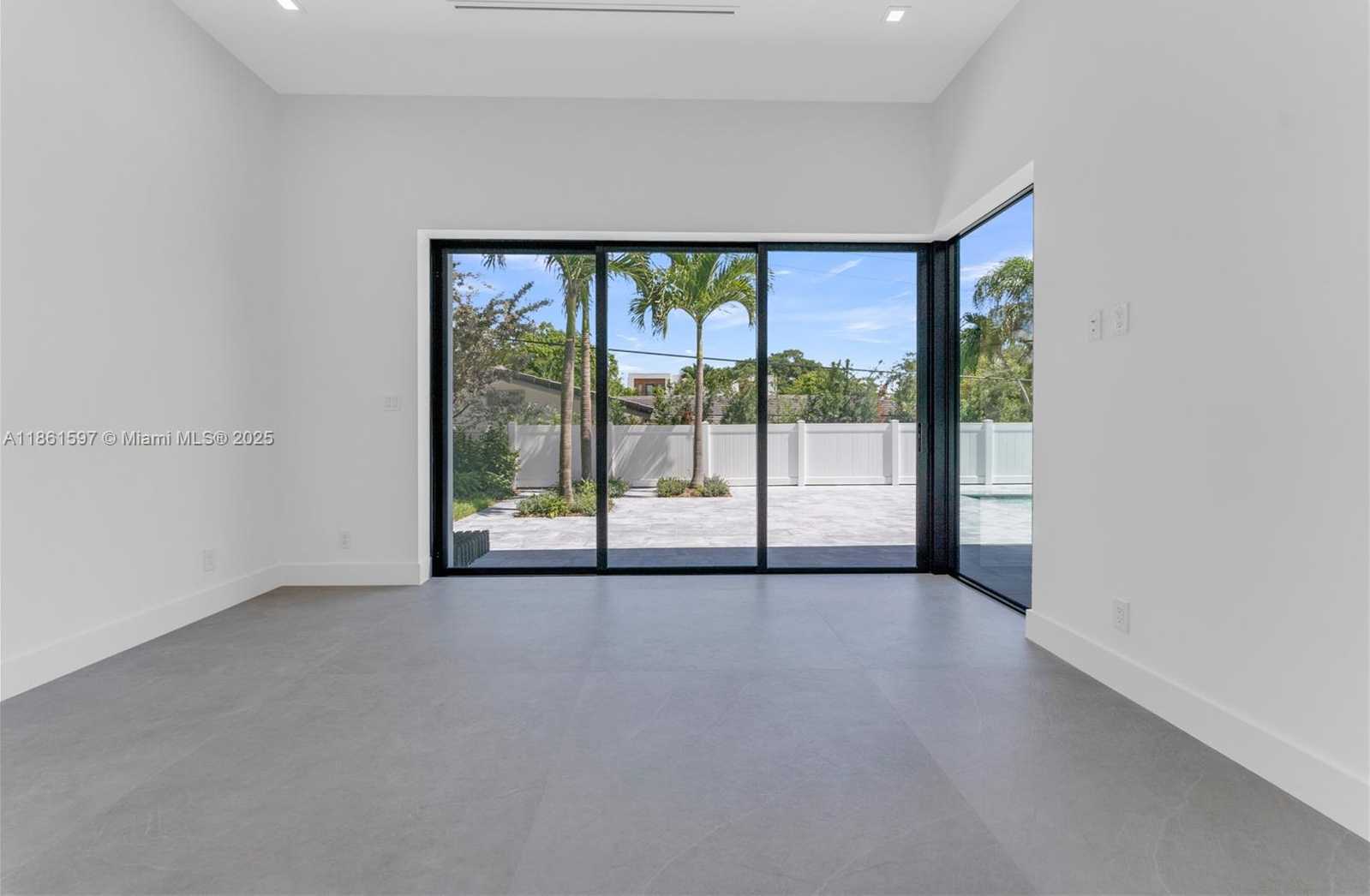 Small Image of 3205 LEIGH RD, Pompano Beach Number 37