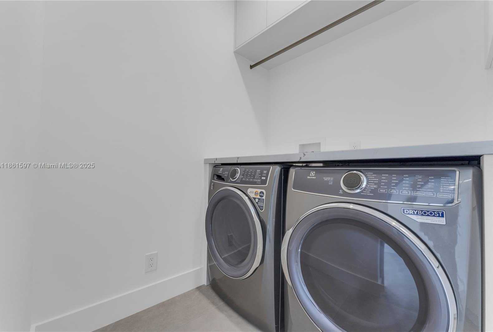 Small Image of 3205 LEIGH RD, Pompano Beach Number 38