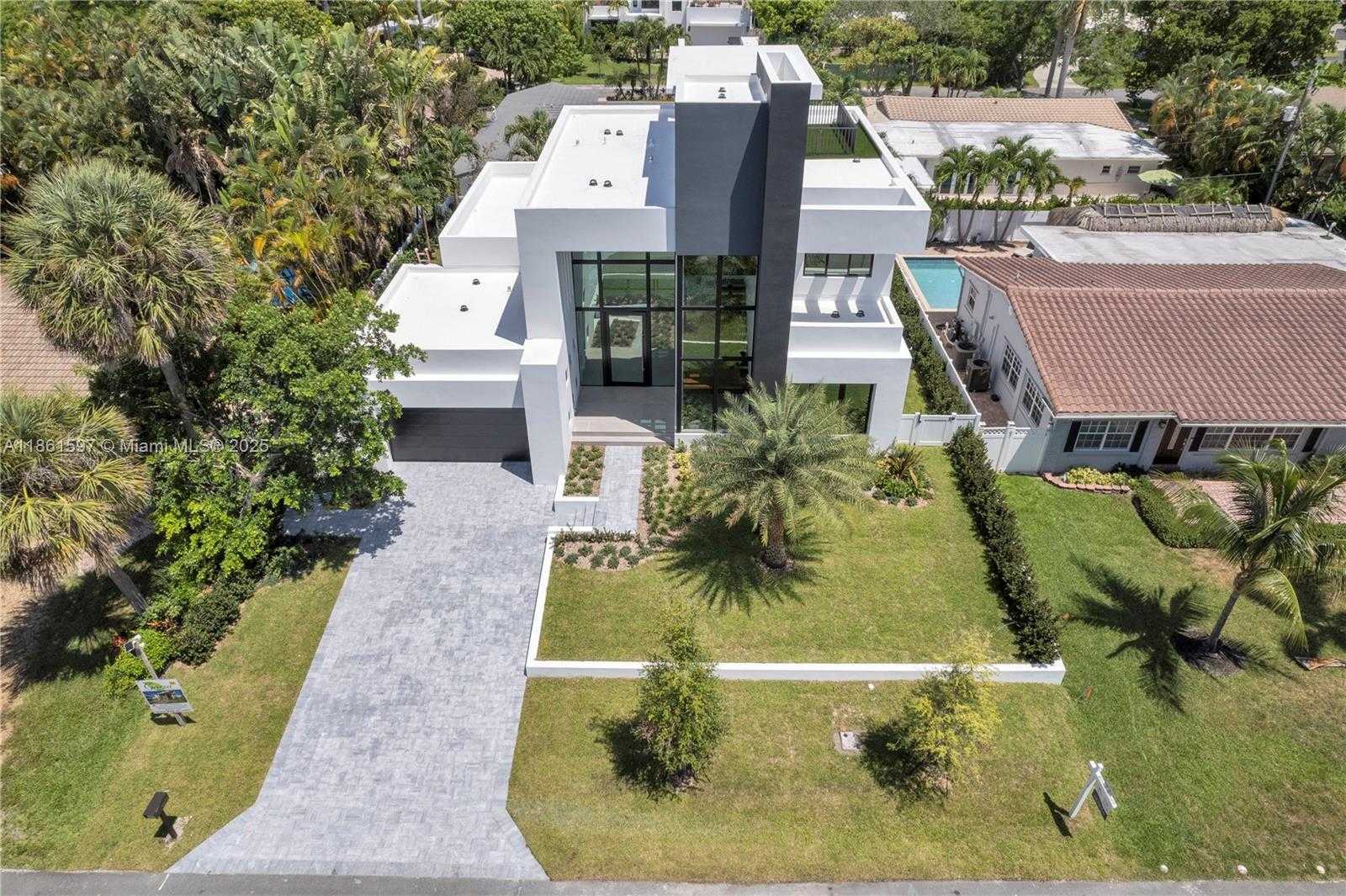 Small Image of 3205 LEIGH RD, Pompano Beach Number 44