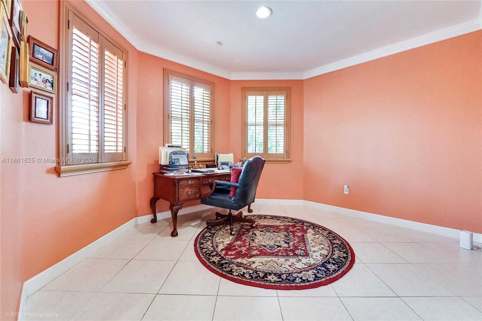 Small Image of 14980 SOUTH WEST 15TH LN, Miami Number 11