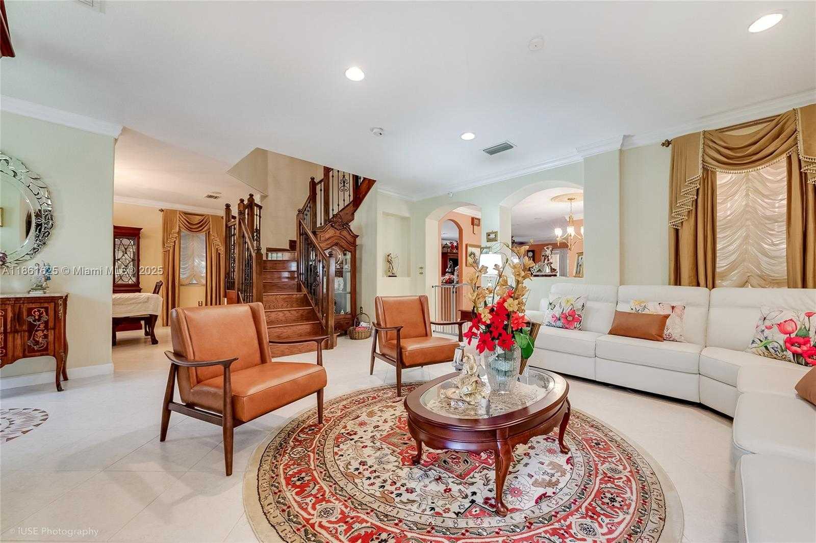 Small Image of 14980 SOUTH WEST 15TH LN, Miami Number 2