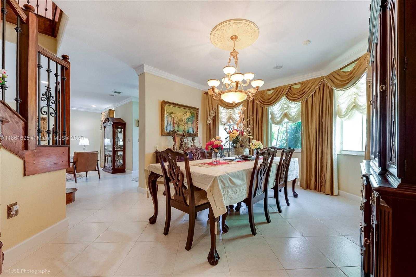 Small Image of 14980 SOUTH WEST 15TH LN, Miami Number 5