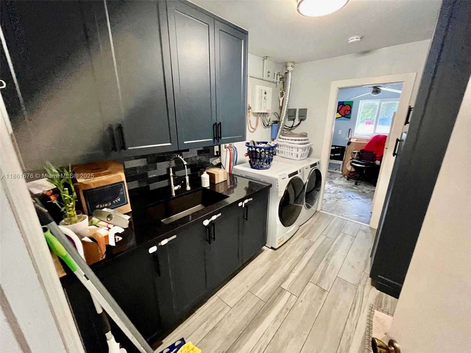 Small Image of 12101 NORTH WEST 6TH ST, Plantation Number 18