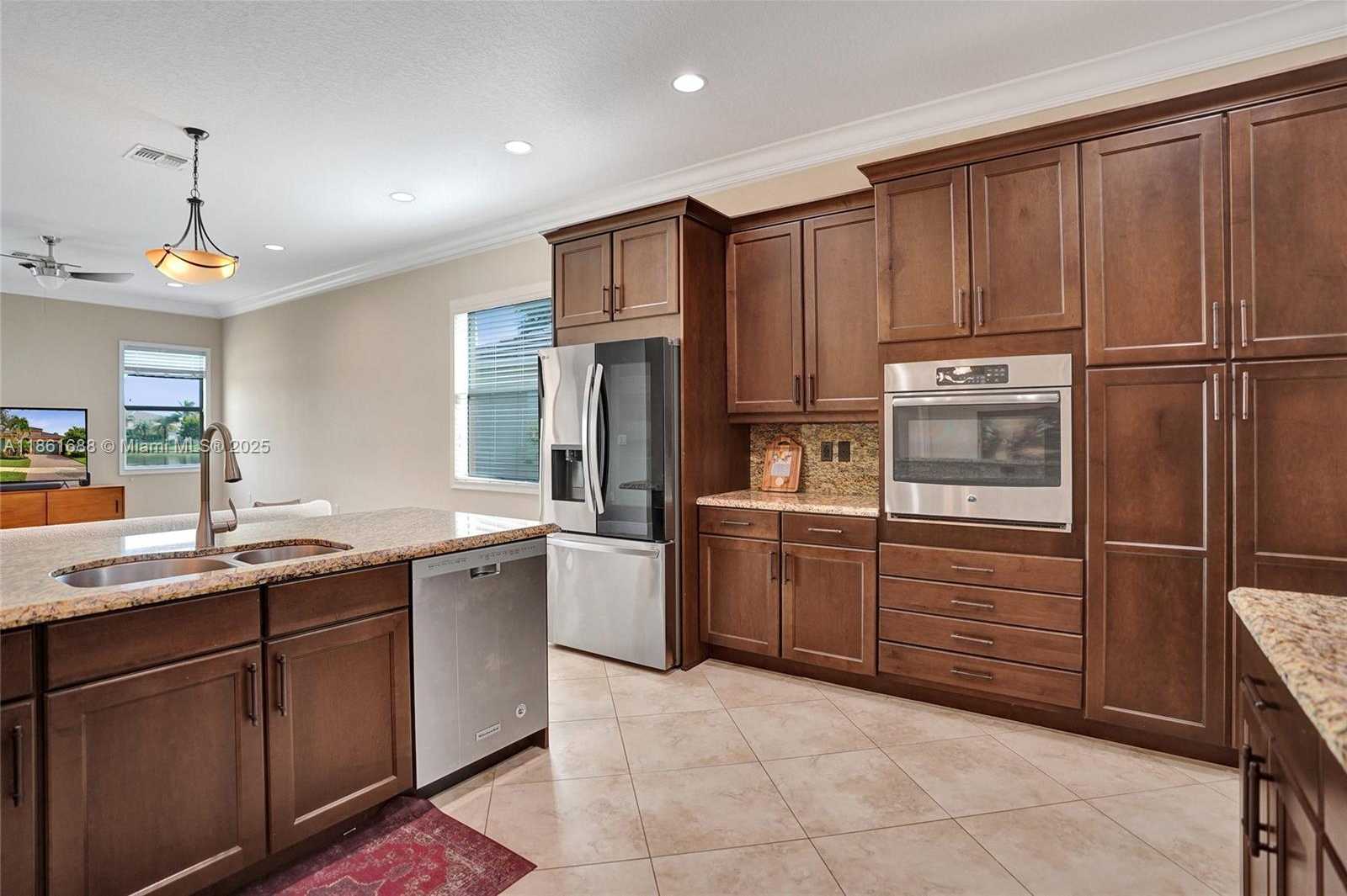 Small Image of 2954 BELLAROSA CIR, Royal Palm Beach Number 18
