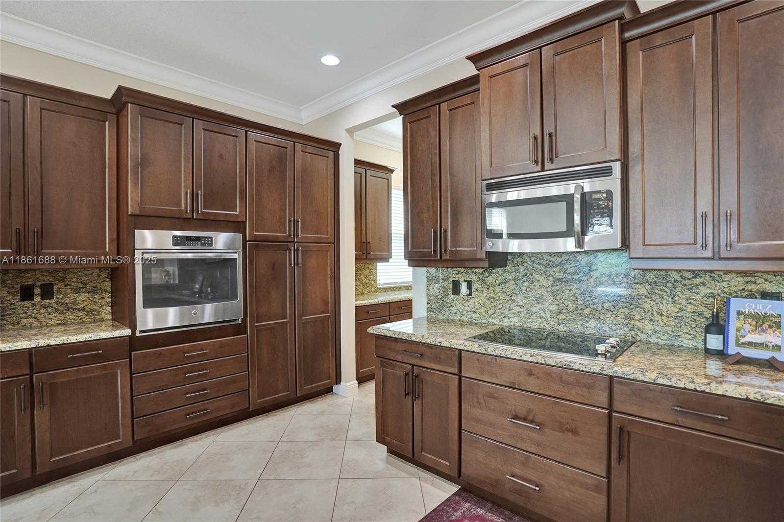 Small Image of 2954 BELLAROSA CIR, Royal Palm Beach Number 19