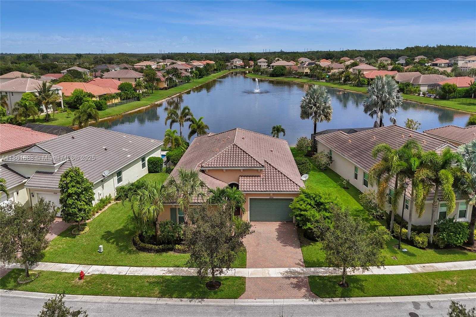 Small Image of 2954 BELLAROSA CIR, Royal Palm Beach Number 69