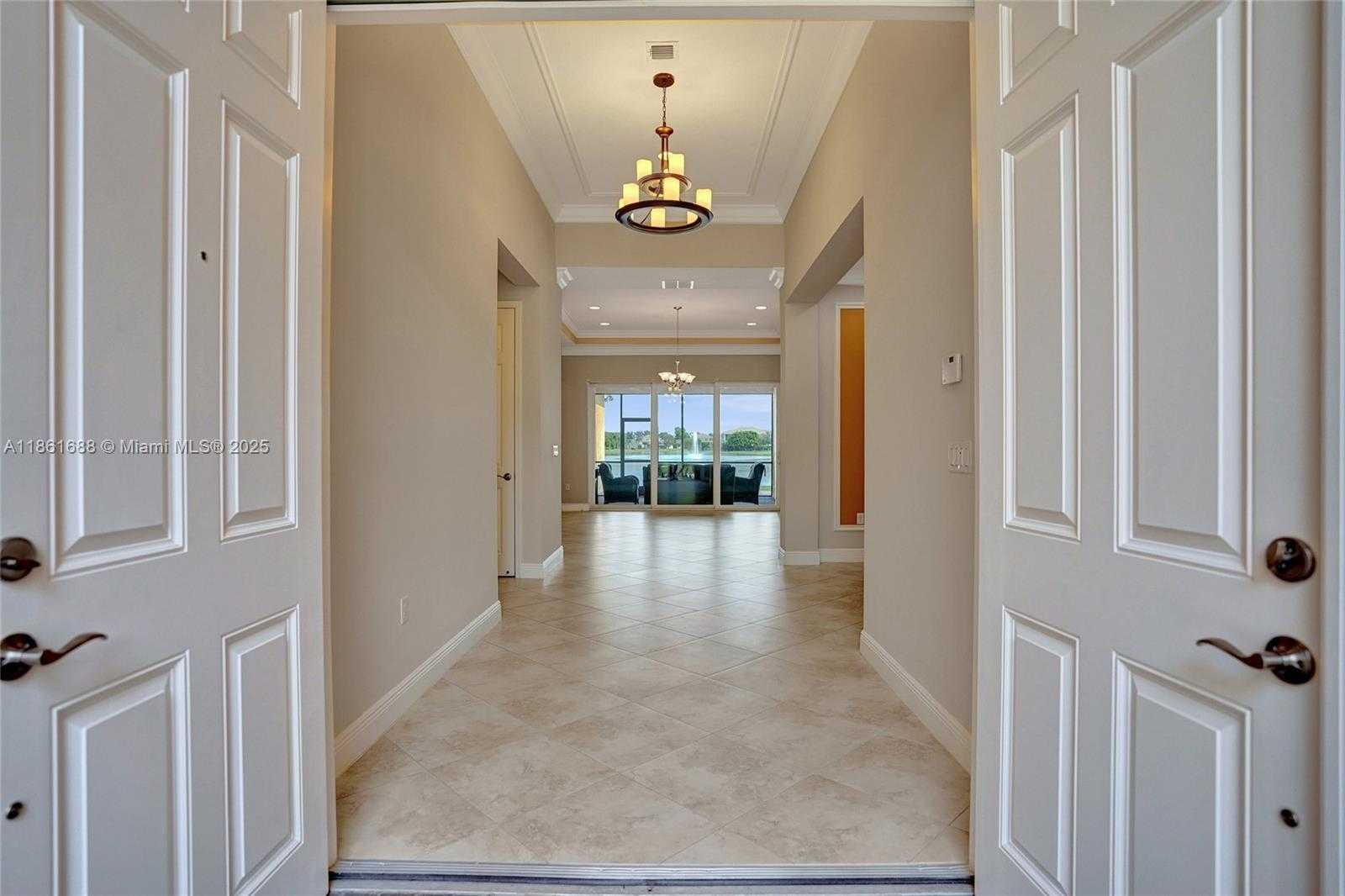 Small Image of 2954 BELLAROSA CIR, Royal Palm Beach Number 7