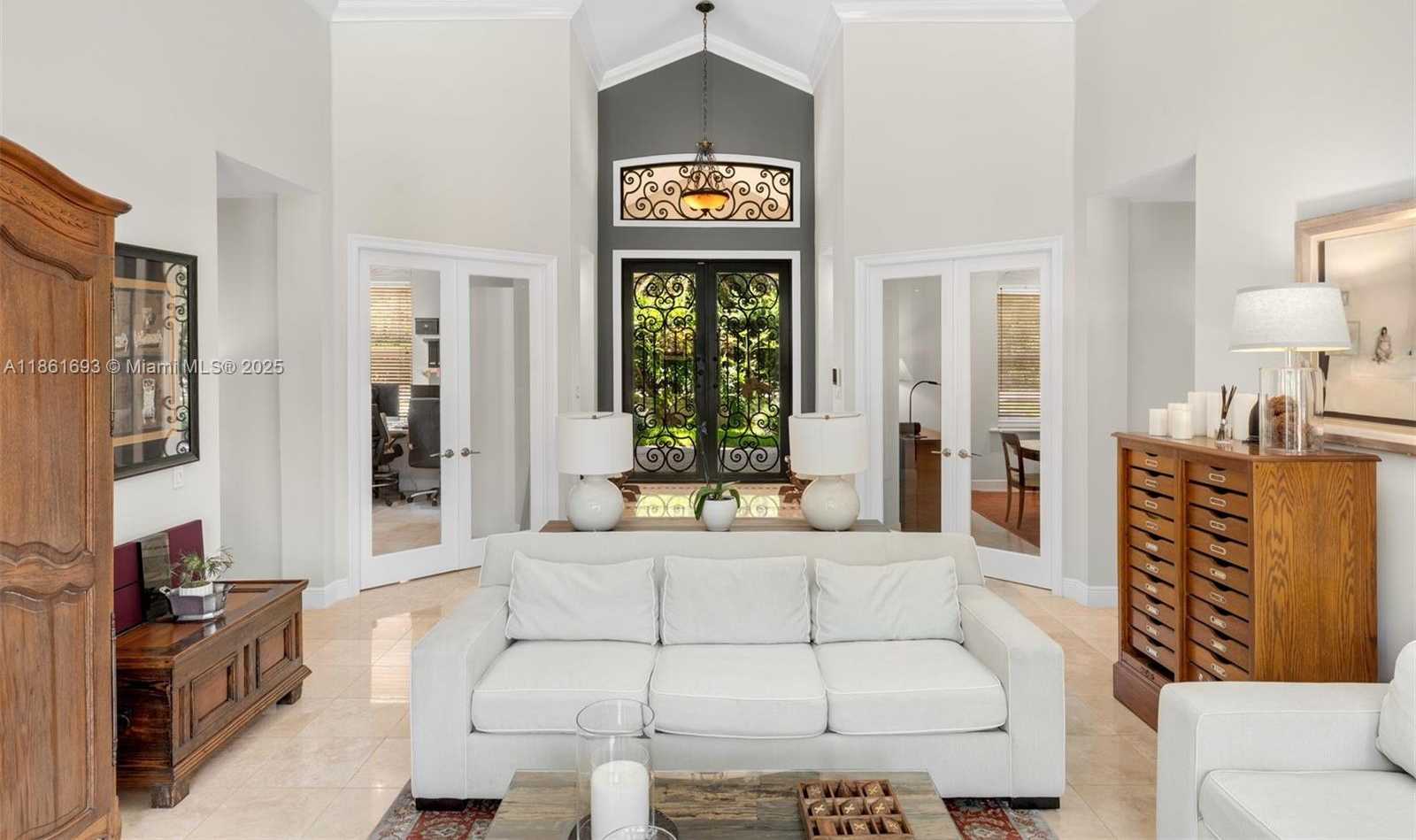 Small Image of 12801 OLD CUTLER RD, Pinecrest Number 6