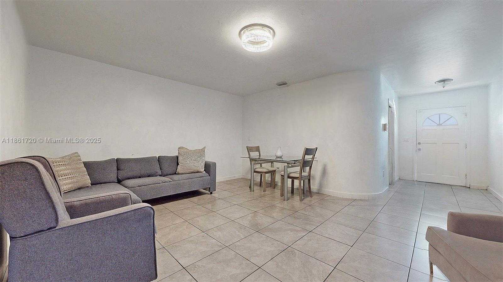 Small Image of 18502 NORTH WEST 23RD CT, Miami Gardens Number 15