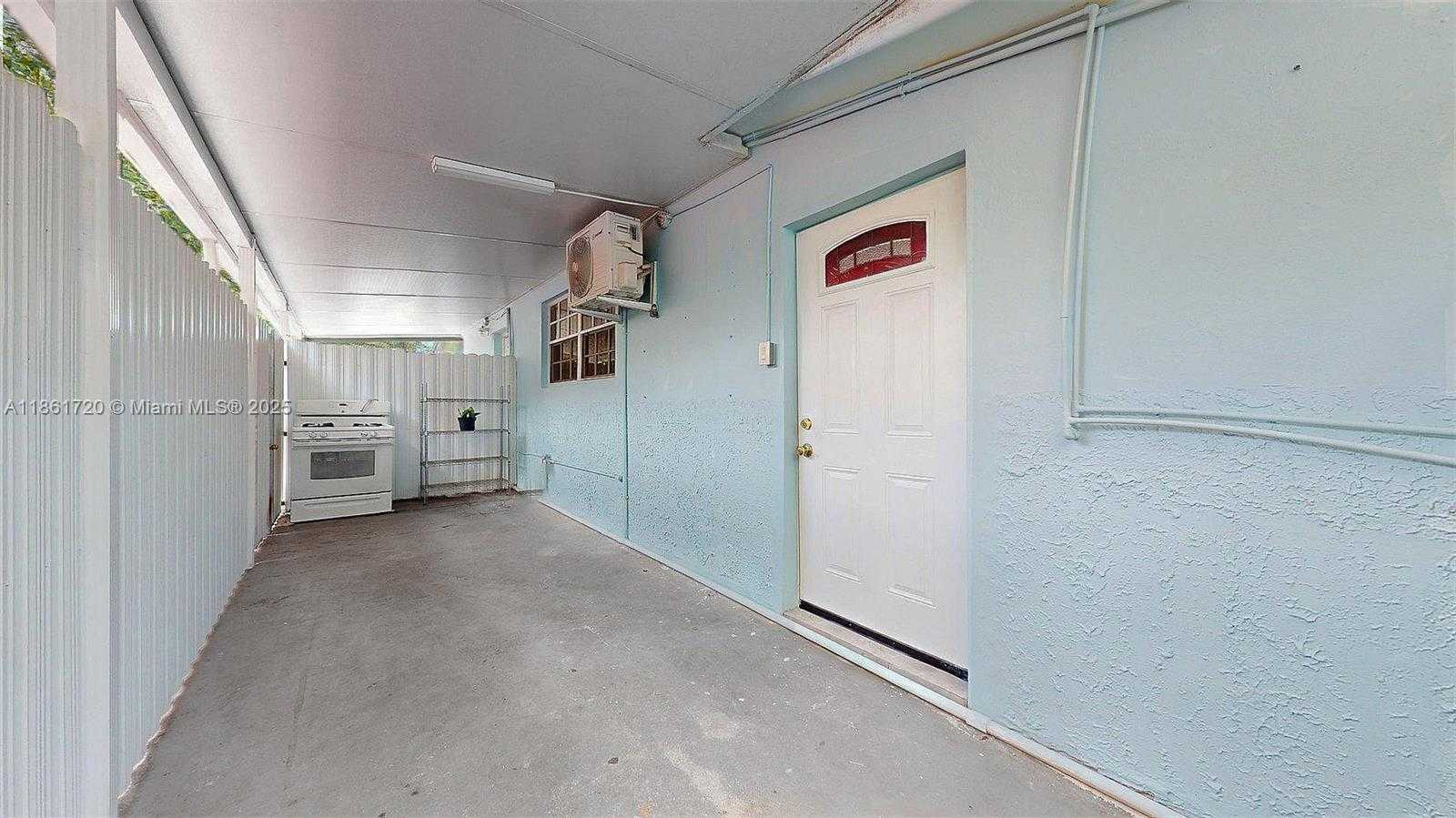 Small Image of 18502 NORTH WEST 23RD CT, Miami Gardens Number 33